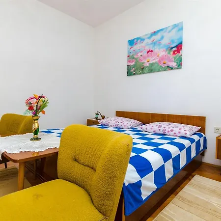 Franka Apartmán *